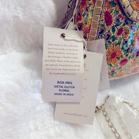 NWT ANTIK KRAFT FLORAL METAL CLUTCH/CROSSBODY PURSE - Picture 4 of 9